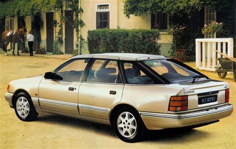 Ford Scorpio Ghia variklio skyrius