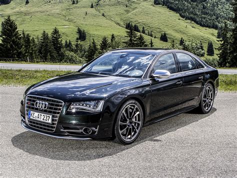 Infografika su vidutinėmis Audi S8 D4 4.0 TFSI Quattro kuro sąnaudomis skirtingais važiavimo režimais