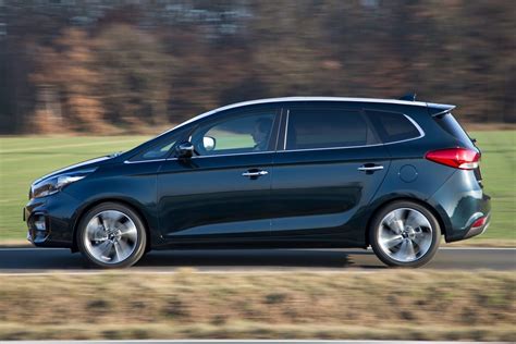 Kia Carens (RP) automobilio bendras vaizdas