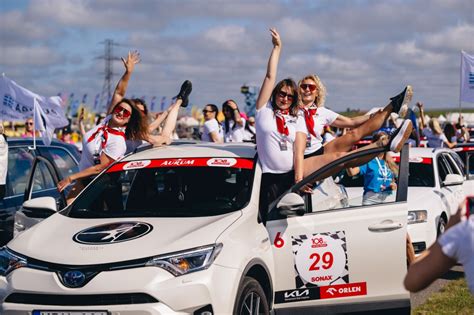 „Moterų ralio“ dalyvių nuotraukos trasoje