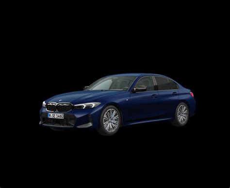 Tematinė nuotrauka: įvairių BMW 740 serijos modelių palyginimas