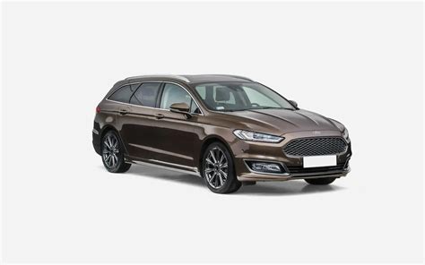 Ford Mondeo modelių evoliucijos infografika