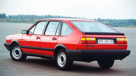 Volkswagen Passat B2 (sedano ir universalo) nuotrauka