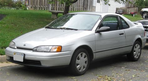 Toyota Paseo variklio skyrius