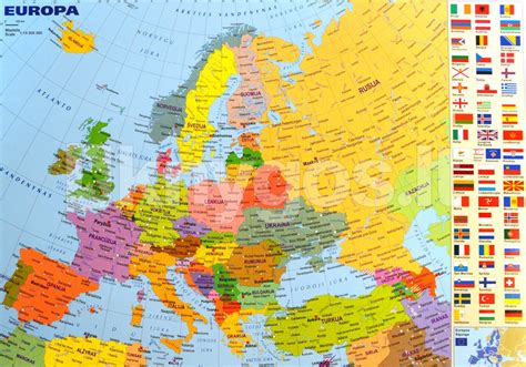 žemėlapis su kelių mokesčių žymomis Europoje