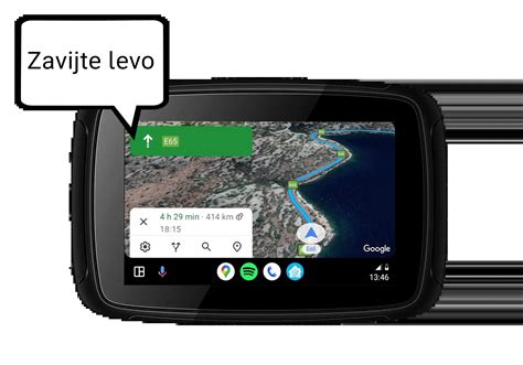 Android multimedijos sistema su Google Maps navigacija