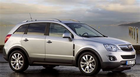 Opel Antara interjero nuotrauka