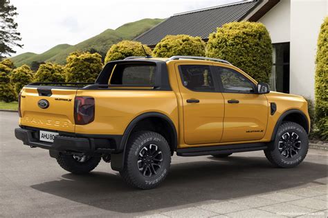 Ford Ranger Wildtrak su dviguba kabina
