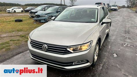 Volkswagen Passat B7 žiema, užšalusios durys