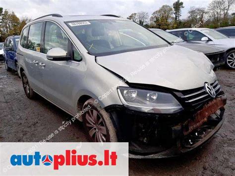Volkswagen Sharan išoriniai veidrodėliai: skirtingų metų modelių tvirtinimo taškų palyginimas