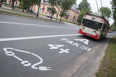viešojo transporto vairuotojas, paveiktas nuovargio