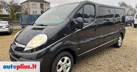 Opel Vivaro keleivinis mikroautobusas