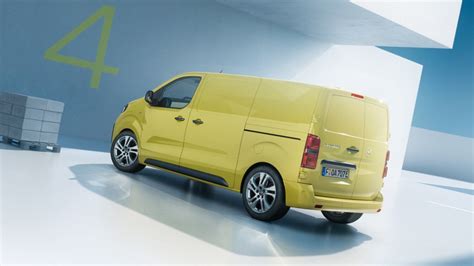 Opel Vivaro interjeras su 8+1 sėdimomis vietomis