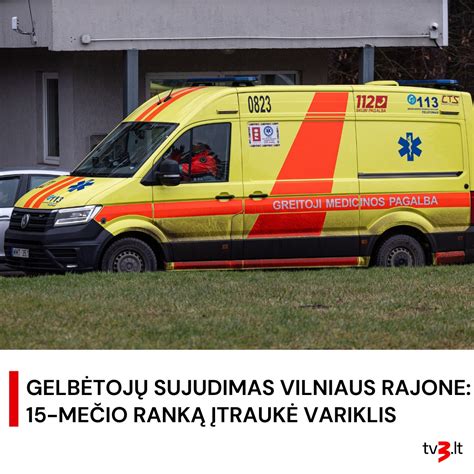 Susidūrusios mašinos, ugniagesiai gelbėtojai, medikai