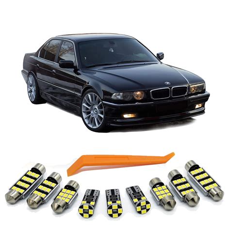 BMW 7 serijos E38 modelio nuotrauka