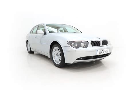 BMW E65 745i variklio skyrius