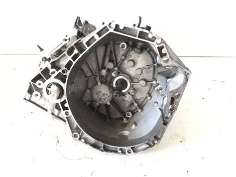 Nissan Qashqai automatinės pavarų dėžės detalės ir remontas