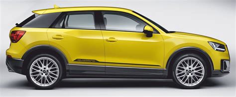 Audi Q2 automobilio profilio nuotrauka mieste