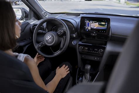 Toyota T-Mate saugumo sistemų infografika