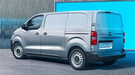 Peugeot Expert važiuojančio automobilio nuotrauka