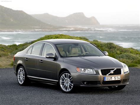 Volvo S80 II kėbulo matmenų schema