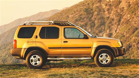 Nissan Xterra važiuojantis bekele