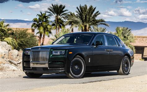 Nuotrauka su Rolls-Royce Phantom
