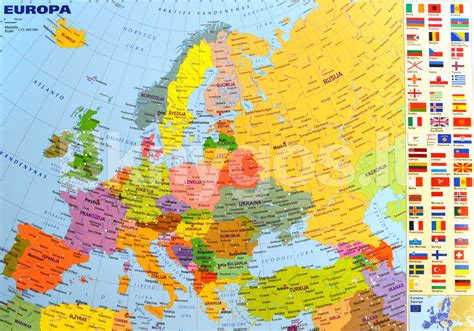 žemėlapis su pagrindiniais Europos transporto maršrutais