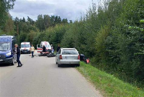 automobilio avarija prie medžio, Kretingos rajonas