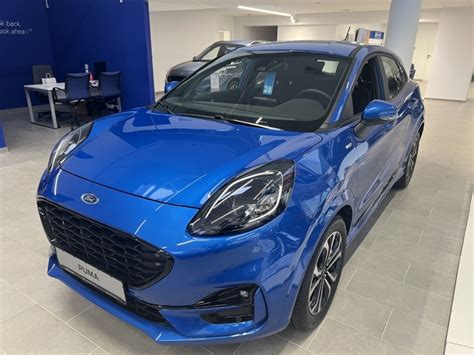 Istorinis Ford automobilis 