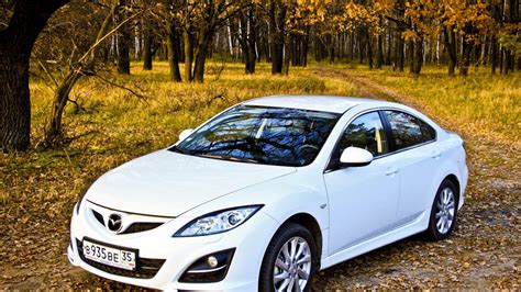Mazda 6 (GH) 2010 modelio interjero nuotrauka