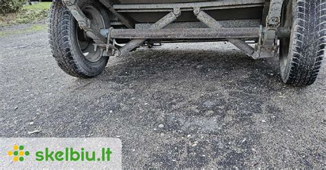 pirmojo automobilio brėžiniai
