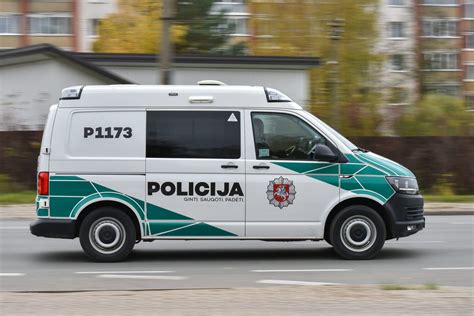 Policijos automobilis Tarybų Sąjungoje (scheminis piešinys)