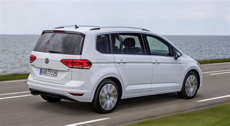Volkswagen Touran I vizualizacija