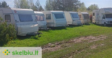 Įvairių tipų namelių ant ratų pavyzdžiai (prikabinami, integruoti, su alkova)