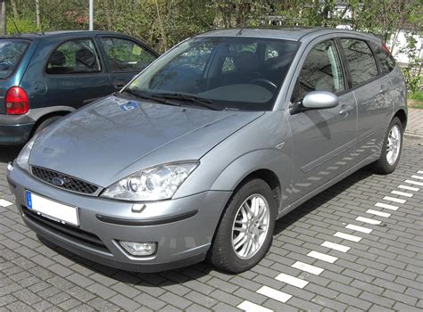 Ford Focus pirmosios kartos modelio nuotrauka 1999 metų Ženevos parodoje