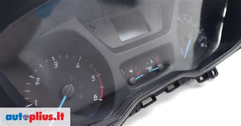 Ford Mondeo Mk4 prietaisų skydelis su įsižiebusiomis lemputėmis
