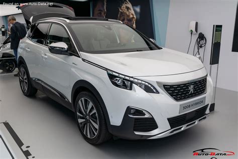 Tematinė nuotrauka: Peugeot 3008 II (2016) eksterjeras