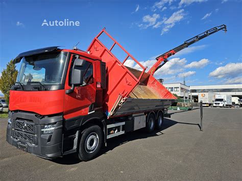 Nuotrauka su Renault C440 visureigiu kranu statybvietėje