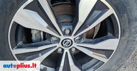 Nissan Murano automobilio ratlankių nuotrauka