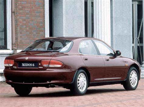 Mazda Xedos 6 2.0 V6 variklio skyriaus nuotrauka