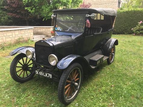 pirmasis serijinis automobilis Ford T
