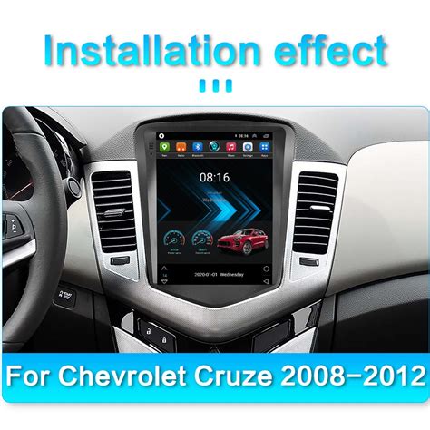 The dashboard of a Chevrolet Cruze with an integrated modern multimedia system, showcasing navigation and entertainment features.
