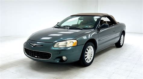 Infografika: Chrysler Sebring II 2.7 Limited aut. techninės specifikacijos