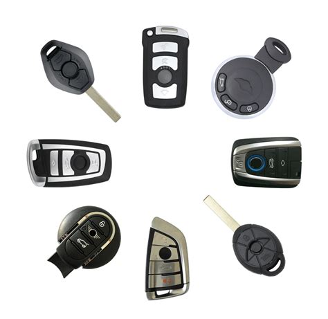 Skirtingų tipų automobilio rakto čipai (transponderiai)