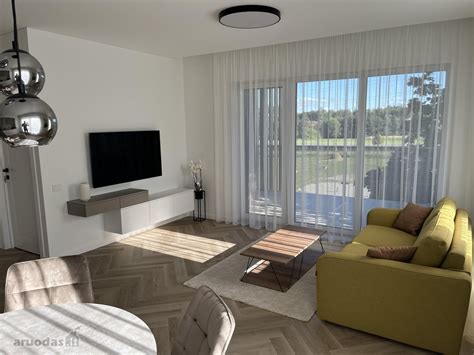 Nuotrauka su šiuolaikiškai įrengtais apartamentais vairuotojams