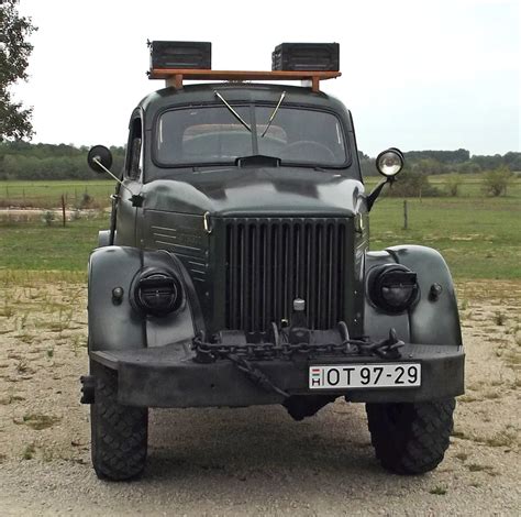 GAZ-63 sunkvežimis miške