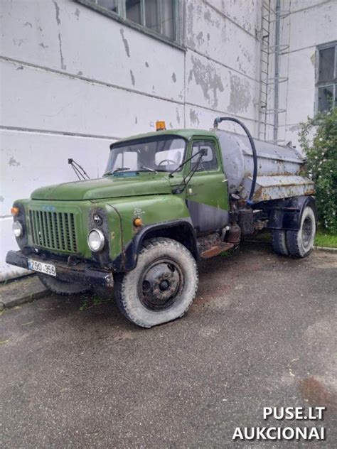 Restauruotas GAZ-63 sunkvežimis