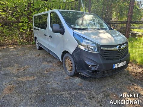 Opel atstovybės eksterjero nuotrauka