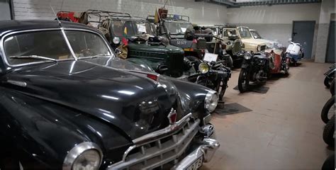 Sovietmečio automobilių kolekcija Talino muziejuje
